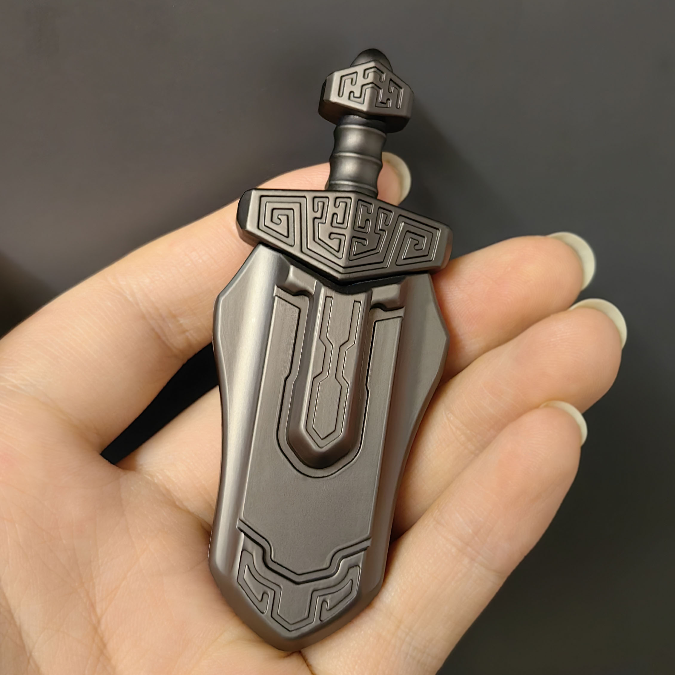 EDC Sword Decompression Toys F - Fidget Spinner Bearing 评论和价格